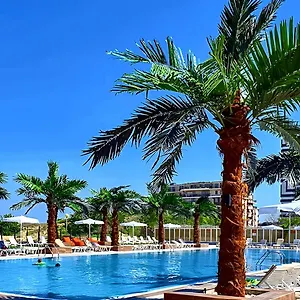 **** Отель Europe & Casino Болгария