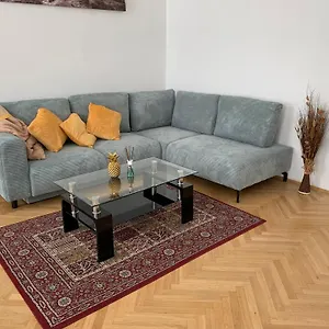 Apartament Opera