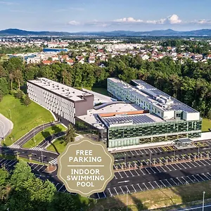 **** Hotel Four Points By Sheraton Mons Slovenia