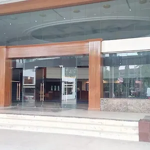*** Отель Seasons Of International Airport Мьянма