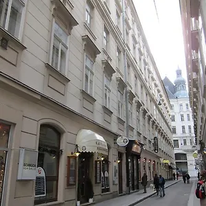  Apartment Altwien