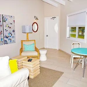 Cape Eleuthera & Marina 4* Freetown