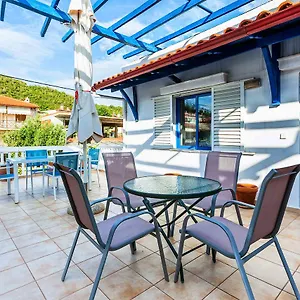 Ξενοδοχείο με διαμερίσματα Xenios Loutra Village Arsinoi
